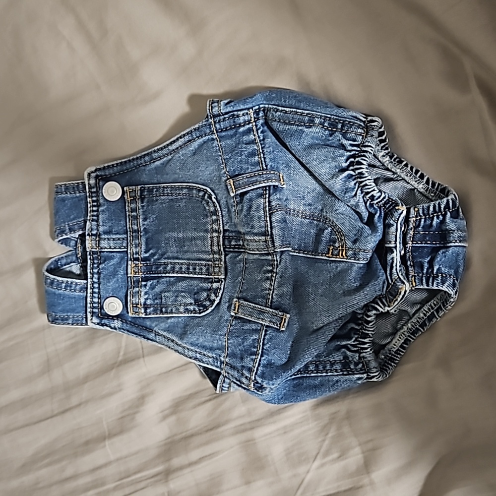 Old Navy. Baby denim romper. Size 3-6 months.